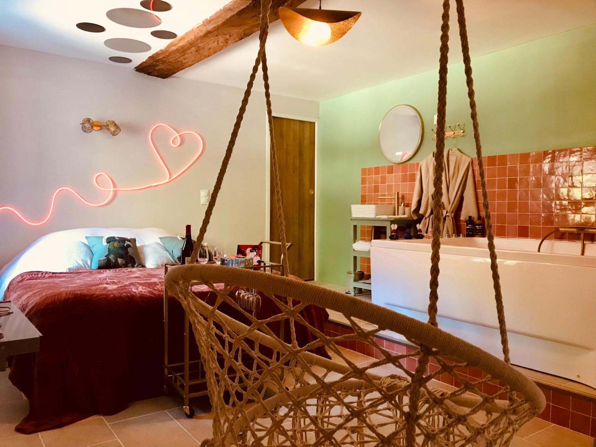 Jacuzzi Et Vue Sur Loire - Maison D'Hotes L'Odyssee La Chapelle-sur-Loire 外观 照片
